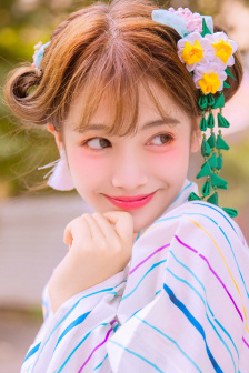 纯洁的轮舞曲动漫